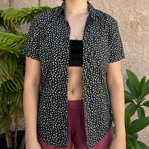 American Eagle short sleeve button down shirt